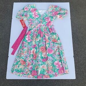Vintage Lanz Floral Dress with Pink and Green Accents